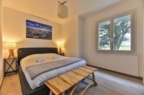 2 Schlafzimmer, Bügeleisen/Bügelbrett, Reisekinderbett, WLAN