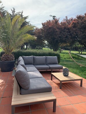 Terrace/patio - CHARMING HOUSE IN THE HEART OF THE MARAIS BRETON VENDEEN (Bouin)