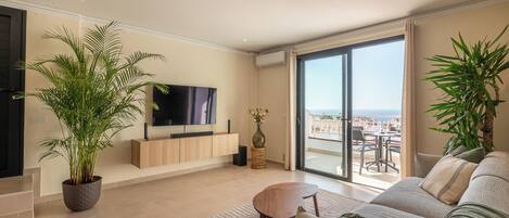 Smart-tv en een stereo