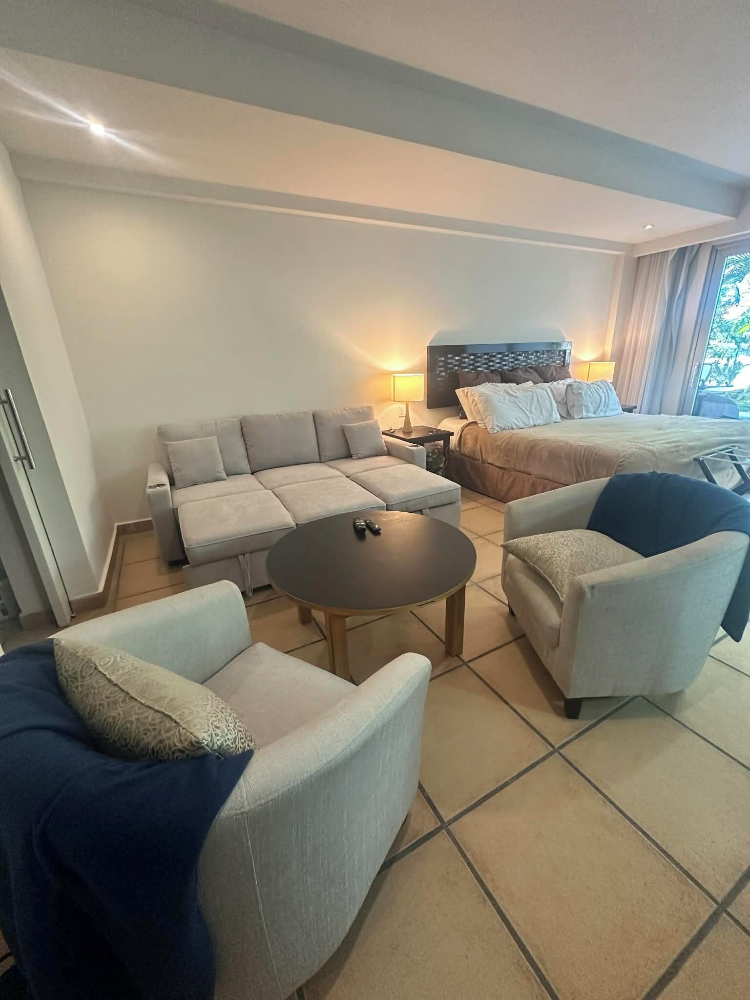 1 bedroom, in-room safe, free WiFi, bed sheets