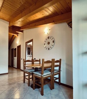 Dining - MANSARDA SPADONE (Musso)