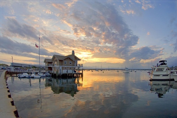 Things to do - South Kingstown Beach