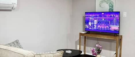 TV