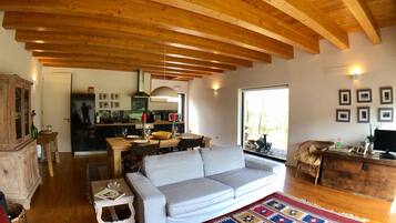 House | 1 bedroom