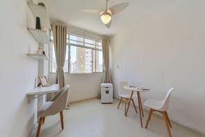 Interior - Modern studio next to Av. Paulista-SP (Bela Vista São Paulo)