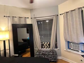 Espace de travail pour ordinateur portable, Wi-Fi gratuit