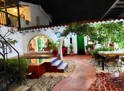 Hostal Casa Paula Acosta 
RODADERO-SANTA MARTA