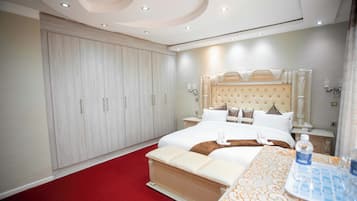 Luxury Double Room, Courtyard View