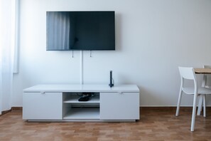 1 bedroom - Lisboa Almirante Reis Downtown Flat E (Lisbon)