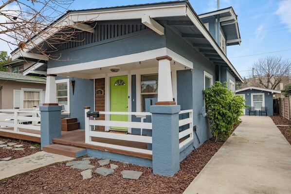 Exterior - Le Petite Willow - Guesthouse (Modesto)