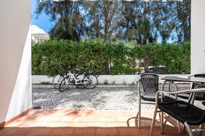 Apartment, Smoking | 1 bedroom - Nice Terrace and Pool Alvor Flat (Portimão)