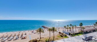 Superb Front Beach Carteia Flat