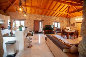 3 bedrooms - Luxury Villa Private Pool Belle Poque (Celorico de Basto)