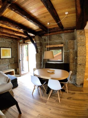 House, Smoking - Vila Forno in Bustelo (Penafiel)