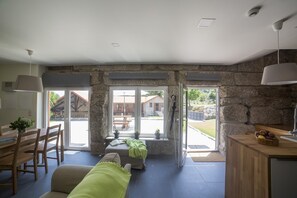 Casa, para fumadores | 2 habitaciones 