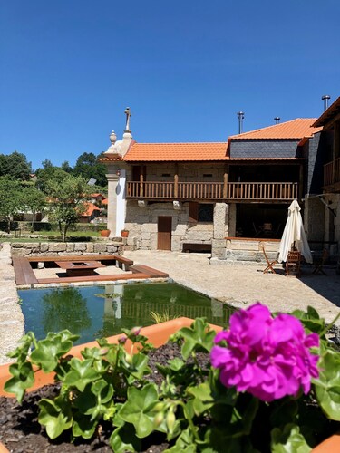 Vila Lagar in Bustelo