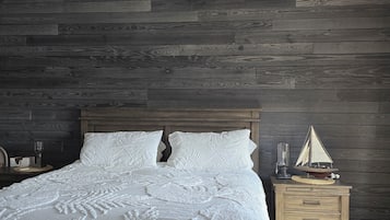 4 soveværelser, skrivebord, strygejern/strygebræt, weekendseng