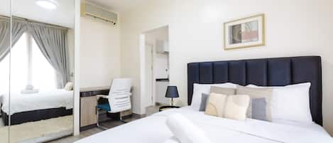 1 bedroom, iron/ironing board, WiFi, bed sheets