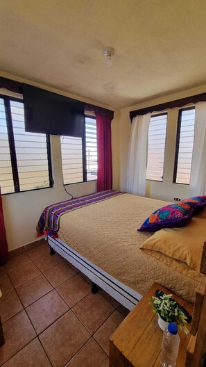 Economy Room, Courtyard View | Free WiFi - Azura Hotel Boutique (Cobán)