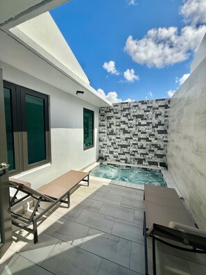 Piscine extérieure
