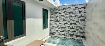 Private Pool! L’Olimpo #2