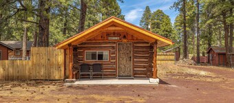 Spring Valley Retreat | 5 Historic Cabins | Sleeps 24 | Near Grand Canyon & Flagstaff