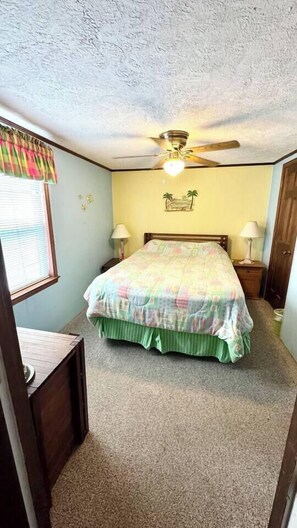 3 多间卧室、WiFi、床单