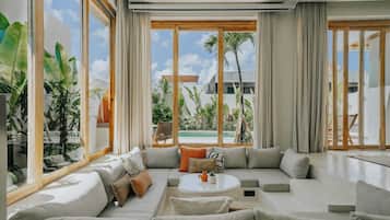 Vila luxo, 3 quartos, varanda, vista para a piscina | Sala de estar