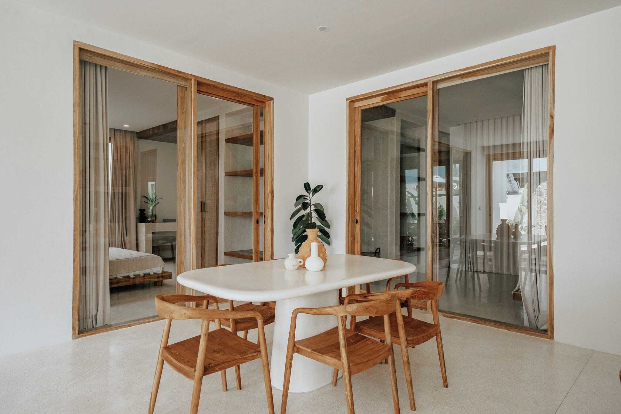 Deluxe Villa, 3 Bedrooms, Patio, Pool View | Dining room