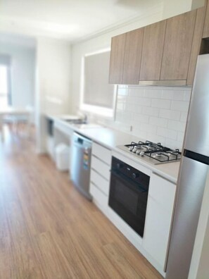 Classic Cabin, Ocean View | Private kitchen | Fridge, stovetop, cookware/dishes/utensils