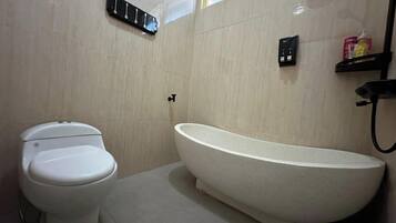 Standard Villa | Bathroom