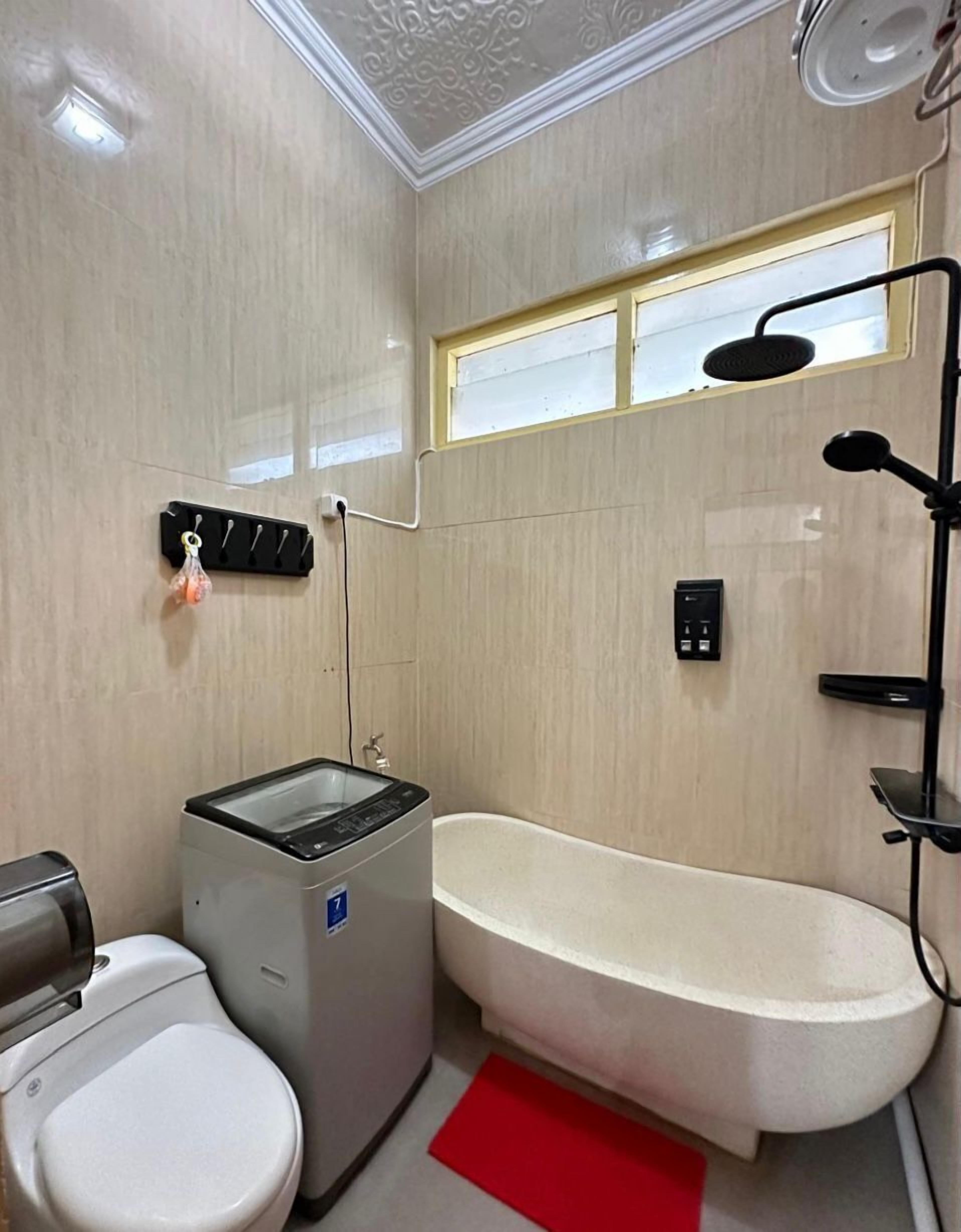 Standaard villa | Badkamer | Een bidet