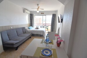 Fer et planche à repasser, Wi-Fi