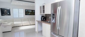 Mystic River Retreat | 3BR/2BA•Pool - Jacuzzi - Beverly Hills, Guaynabo, Guaynabo, Puerto Rico