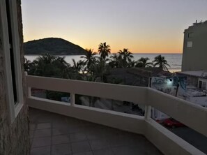Property grounds - Apartment with balcony and ocean view (Mazatlán)