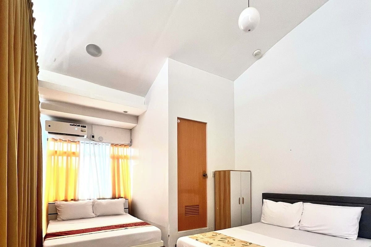 Suite – president, 2 queensize-senger | 1 soverom, wi-fi (inkludert) og sengetøy