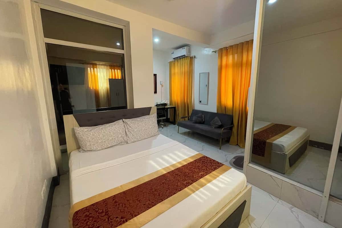 Rom – deluxe | 1 soverom, wi-fi (inkludert) og sengetøy