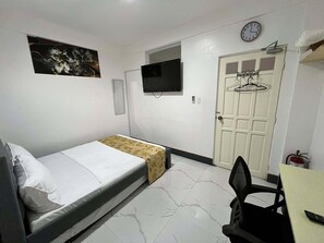 Deluxe Room | 1 bedroom, free WiFi, bed sheets - Legends Hotel & Restaurant  (Lemery)