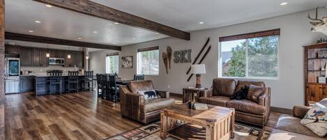 Télévision, cheminée