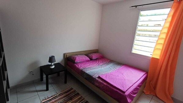 2 Schlafzimmer, Bügeleisen/Bügelbrett, WLAN, Bettwäsche