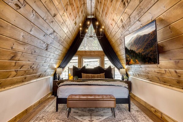 3 chambres, bureau, Wi-Fi gratuit, draps fournis