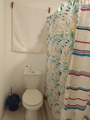 Deluxe Double Room, Balcony, Hill View | Free WiFi