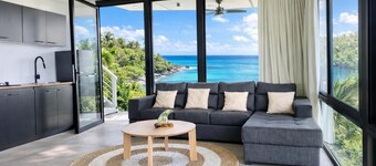 Seataya Oceanview Luxury Villas