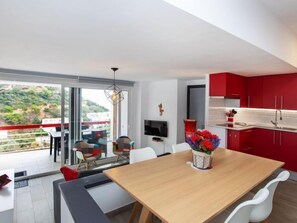 Ferienhaus, 2 Schlafzimmer, Terrasse | Speisen