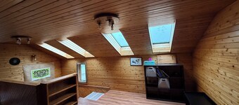 Khéexh’ Hít “The Kake House”