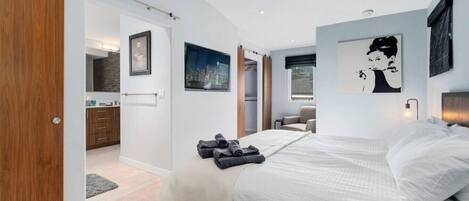 3 عدّة غرف نوم ومكتب ومكواة/لوح كي وواي فاي مجانًا