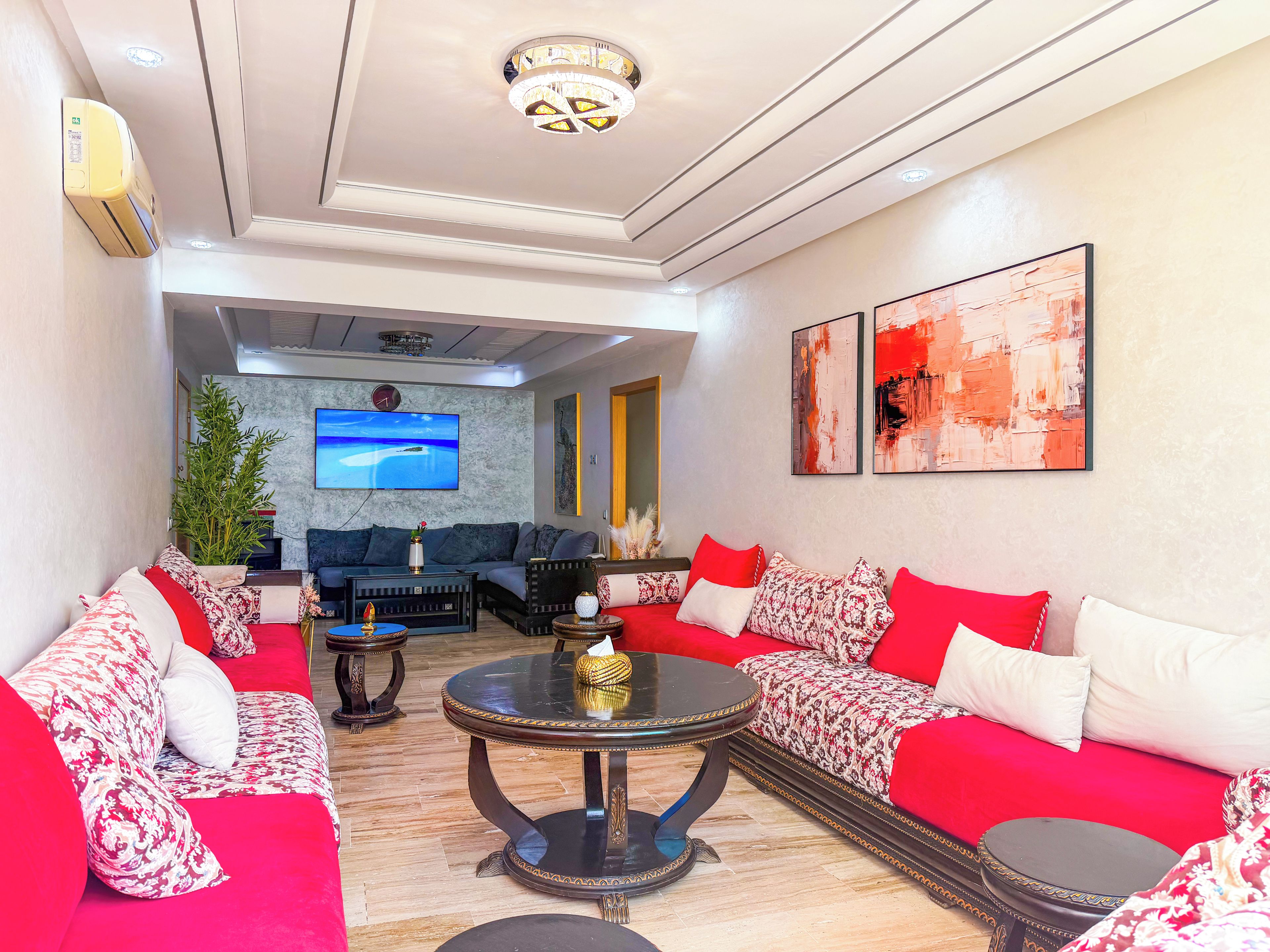 Family Apartment | Living area | Flat-screen TV, Netflix, streaming services, computer monitors