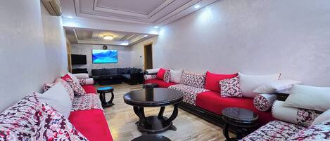 Family Apartment | Living area | Flat-screen TV, Netflix, streaming services, computer monitors
