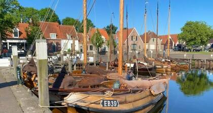 Cosy nature cottage with terrace and wide views
