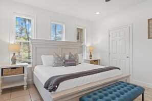 4 bedrooms, iron/ironing board, free WiFi, bed sheets - Salt Therapy - Seagrove Beach - 3 BR Home + 1 BR Casita with King Bed (Santa Rosa Beach)